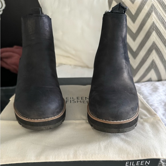 Eileen Fisher shearling bootie - Picture 1 of 4